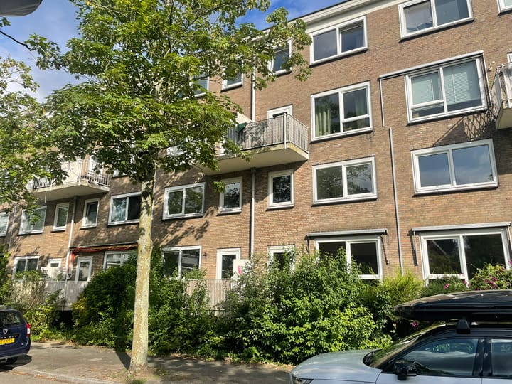 Foto 20 van Van Almondestraat 42