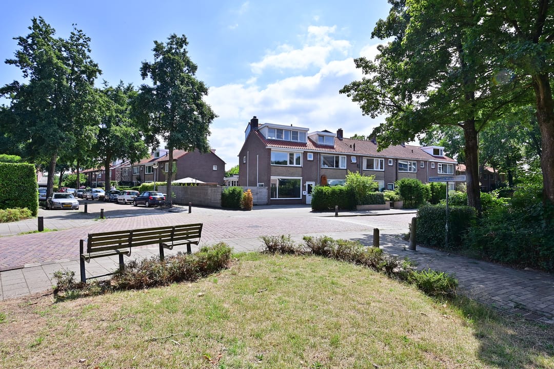 Photo 1 of Pieter de Hooghlaan 1