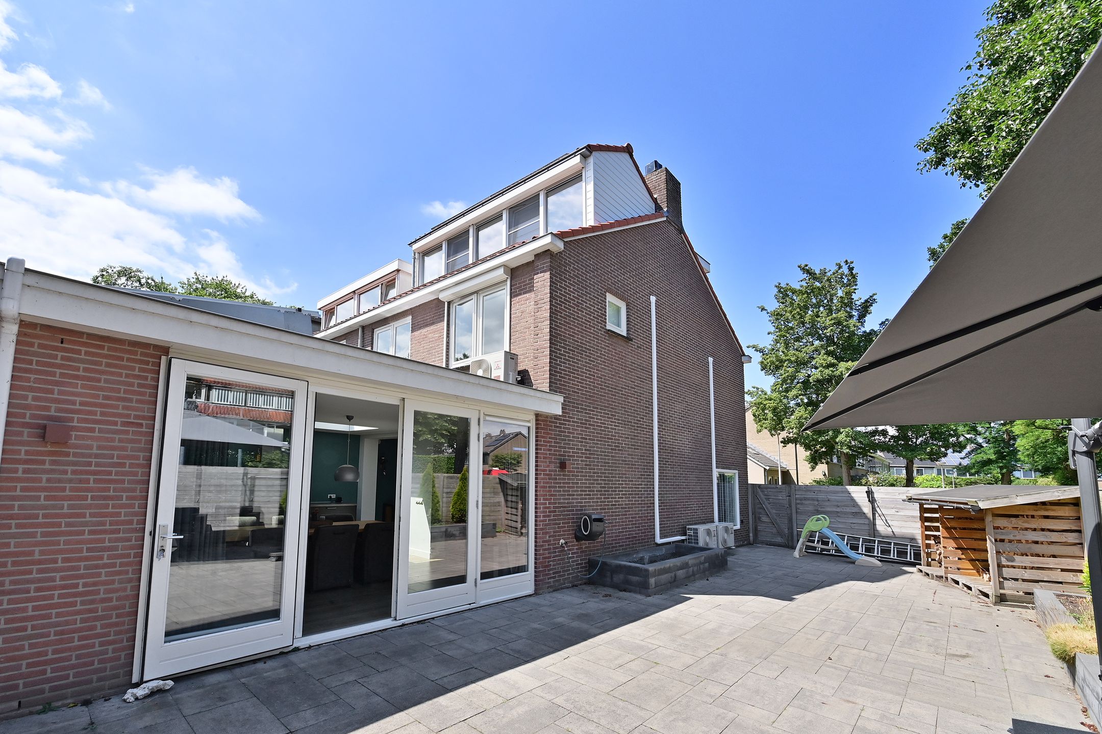 Photo 12 of Pieter de Hooghlaan 1