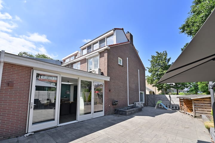 Foto 12 van Pieter de Hooghlaan 1