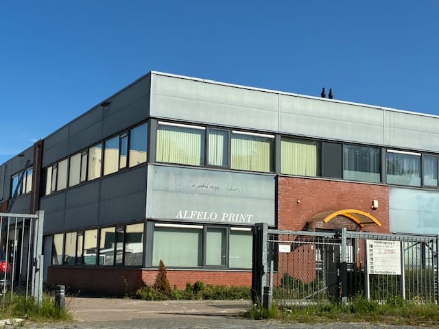 Bekijk foto 2 van Vlotbrugweg 6
