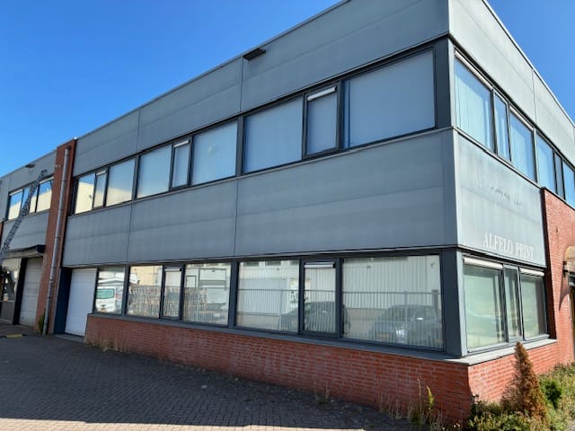 Bekijk foto 4 van Vlotbrugweg 6