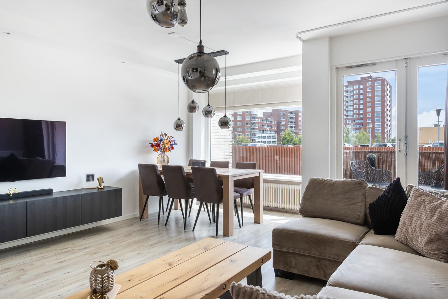 Photo 10 of Duikerlaan 46