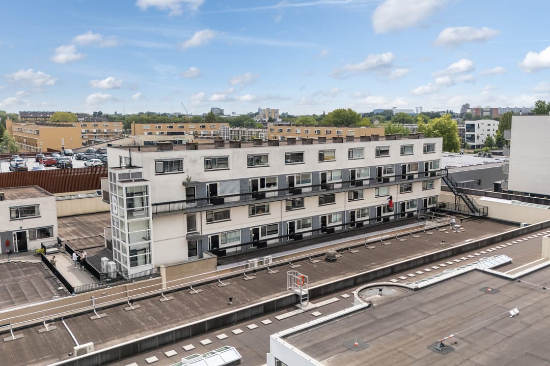 Photo 37 of Duikerlaan 46