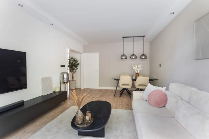 Foto 16 van Trompstraat 26