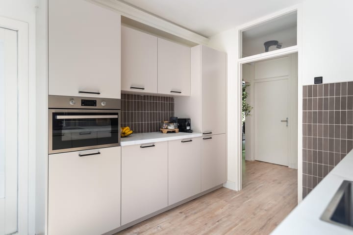 Foto 22 van Trompstraat 26