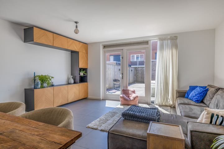 Photo 8 of Anton Koolhaaspad 6