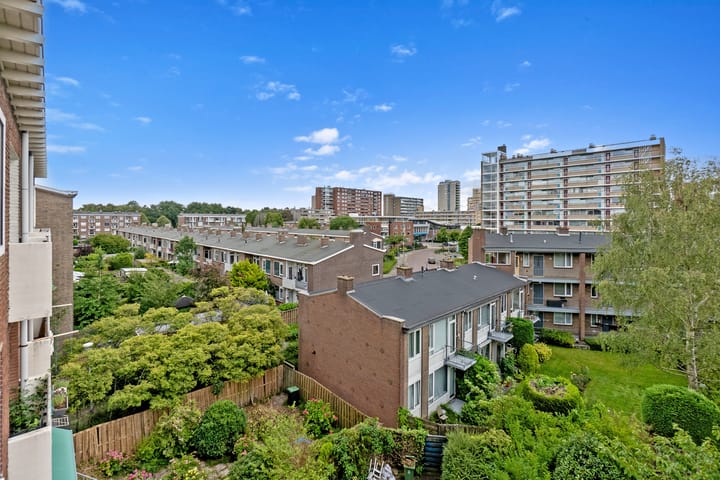 Foto 23 van Monseigneur van Steelaan 134