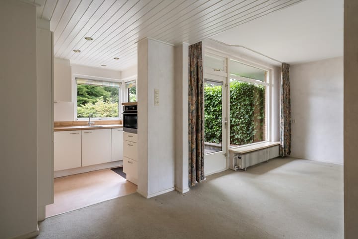 Photo 6 of Colenso 124