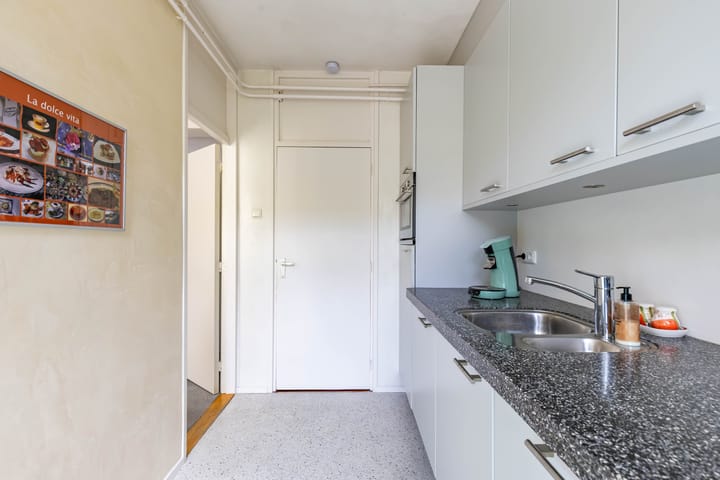 Foto 10 van Neptunusstraat 4