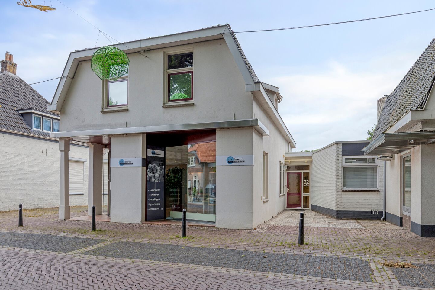 View photo 3 of Stationsstraat 32