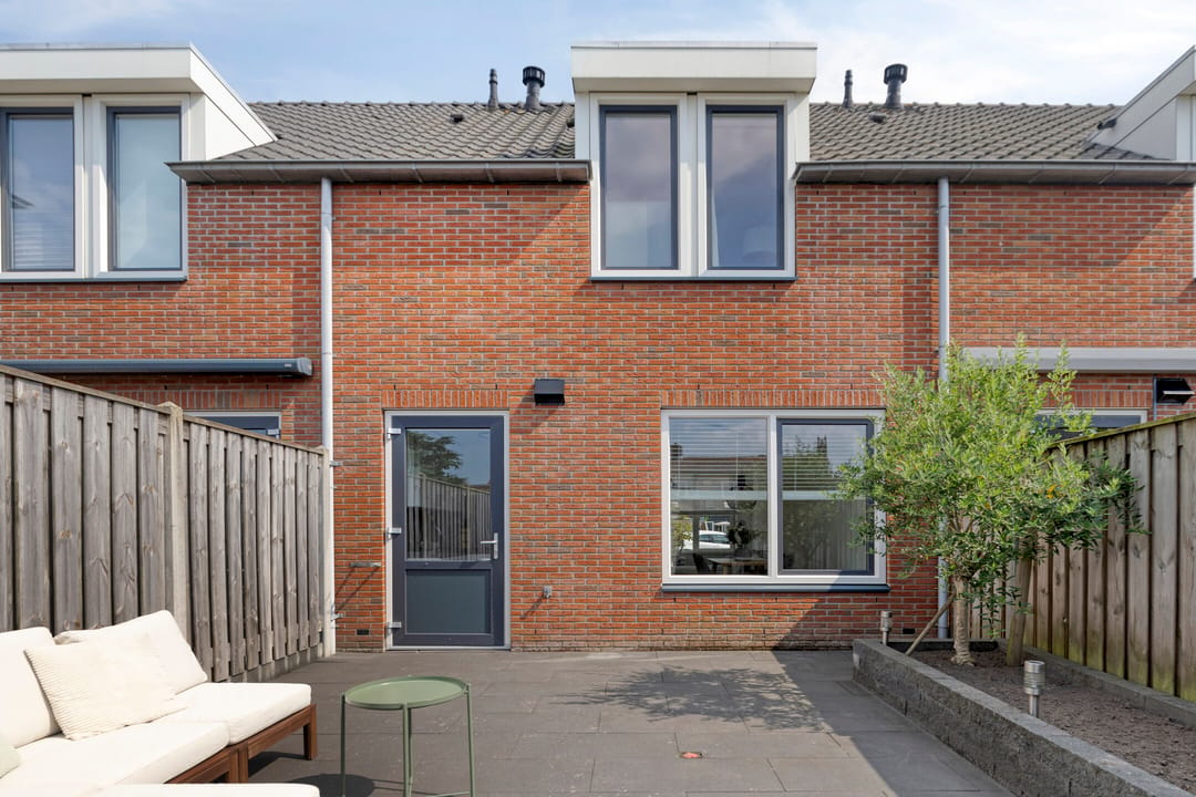 Photo 23 of Baconstraat 8