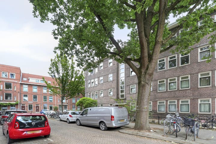 Foto 2 van Veelzigtstraat 2-03R