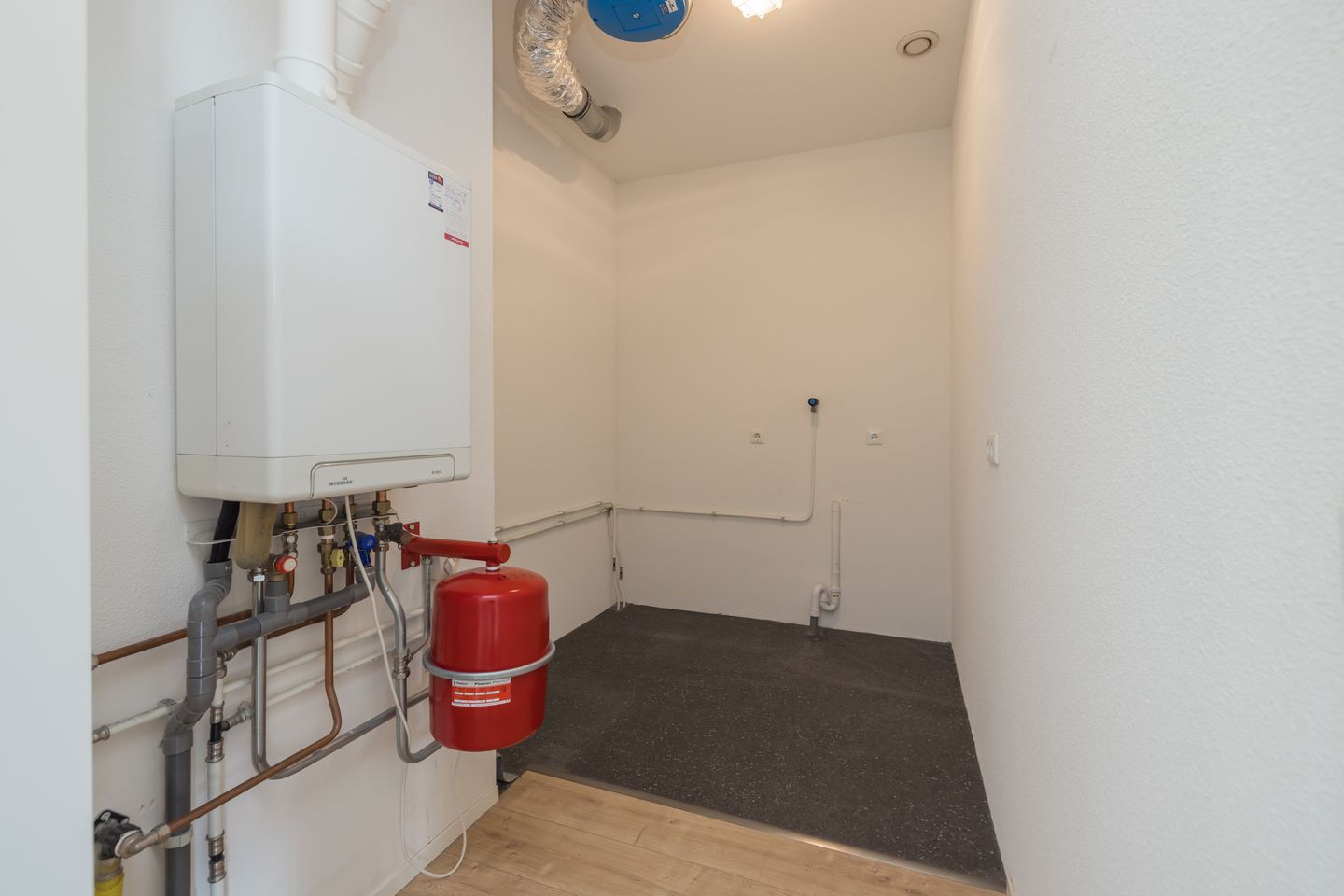 Foto 25 van Vredelaan 63