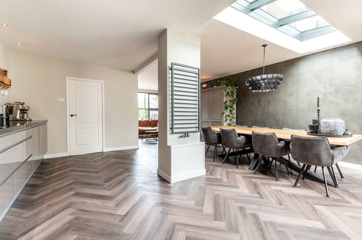 Photo 9 of Middenlaan 35