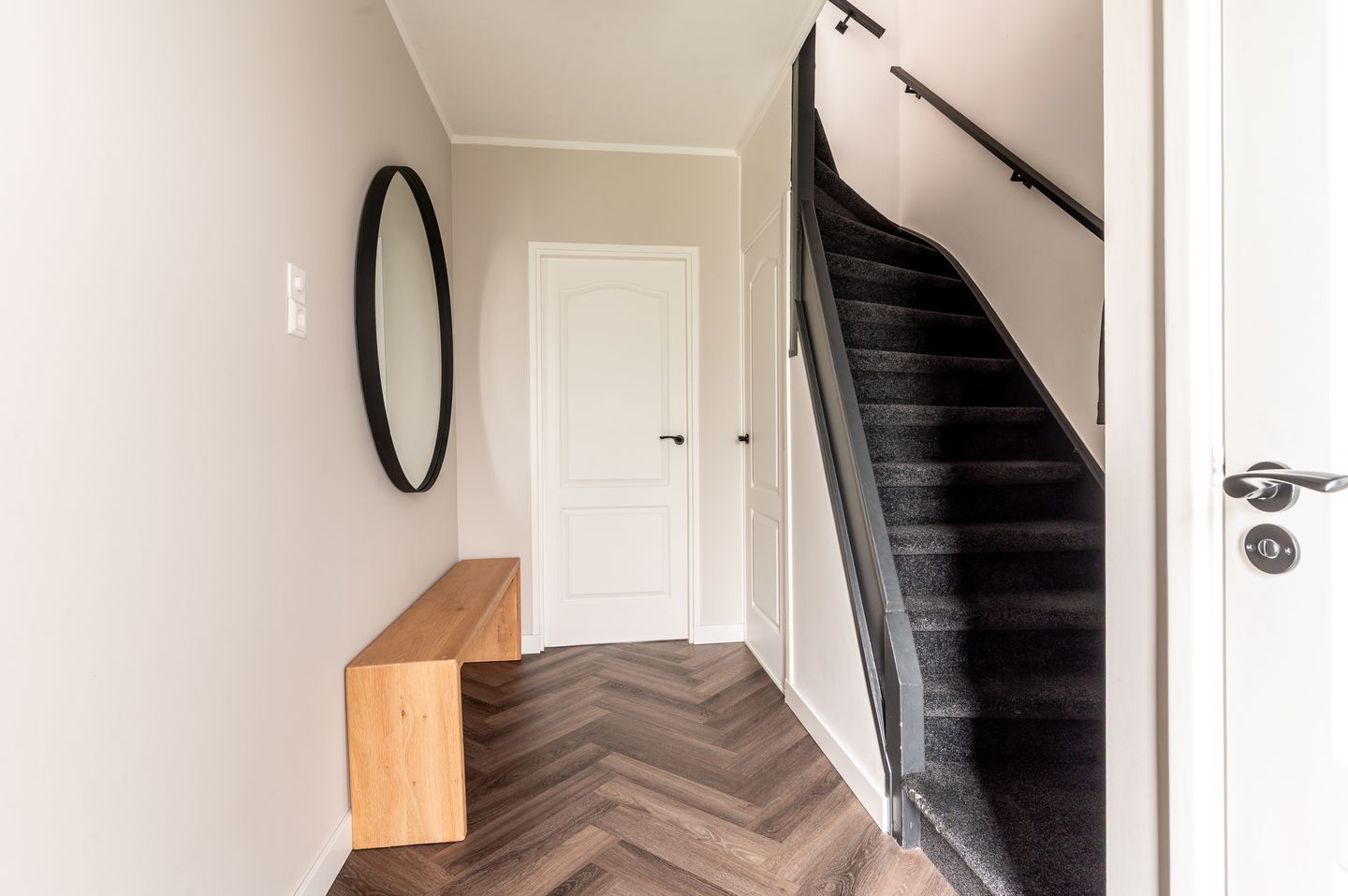 Foto 19 van Middenlaan 35