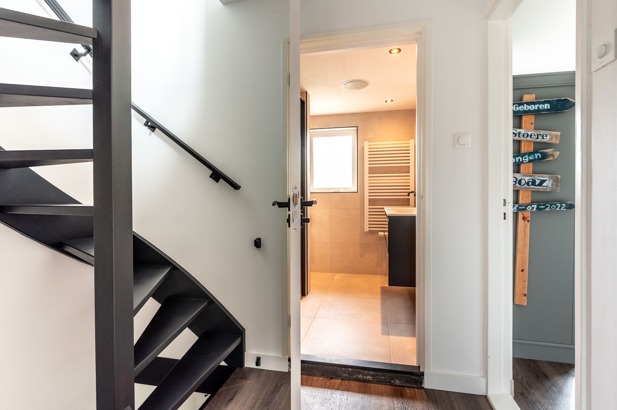 Foto 30 van Middenlaan 35