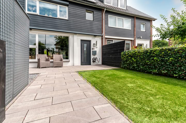 Photo 43 of Middenlaan 35