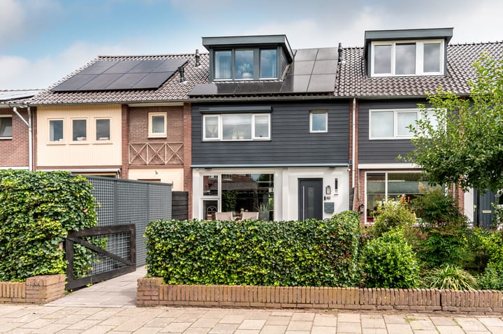 Photo 45 of Middenlaan 35