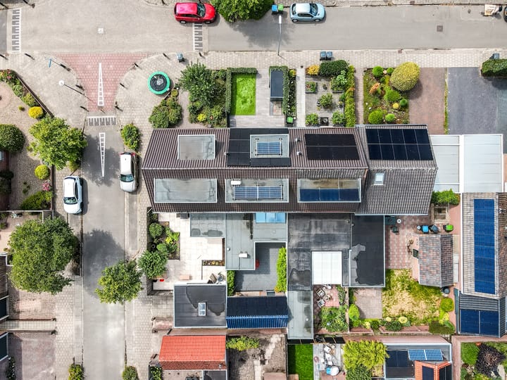 Photo 49 of Middenlaan 35