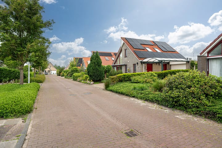 Photo 2 of Wetterbies 15