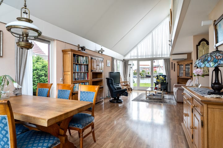 Foto 13 van Wetterbies 15