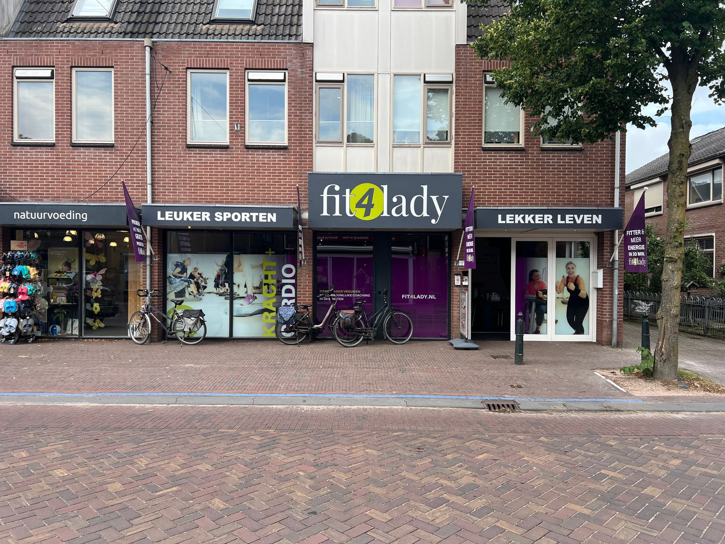 View photo 2 of Dorpsstraat 171-A