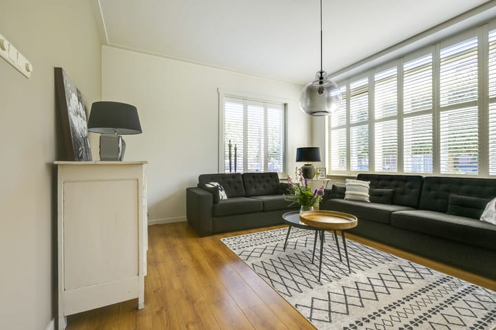 Photo 9 of Margrietstraat 15