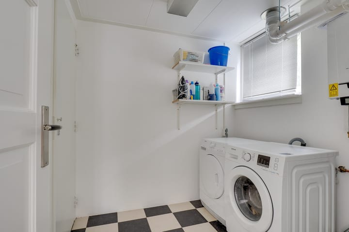 Photo 34 of Margrietstraat 15