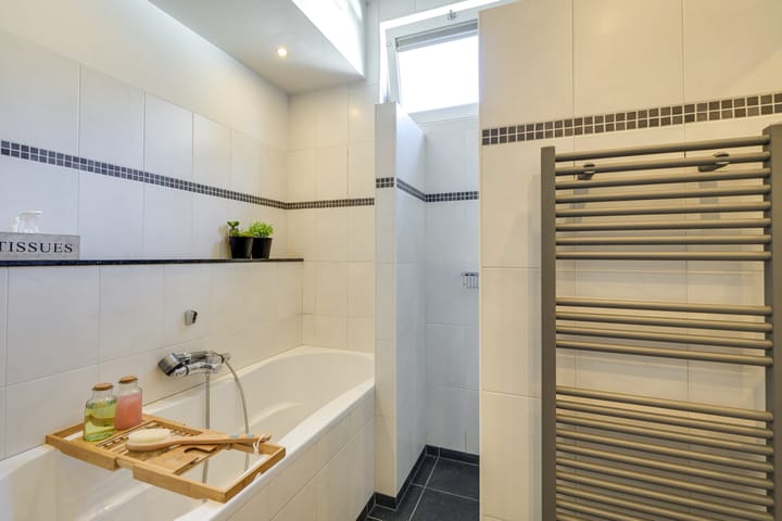 Photo 45 of Margrietstraat 15