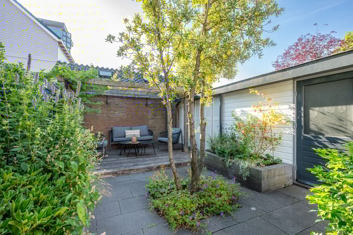 Photo 68 of Margrietstraat 15