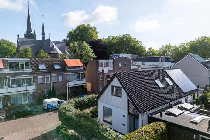 Photo 91 of Margrietstraat 15