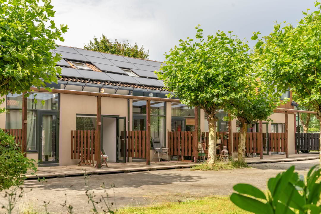 Photo 1 of Larixstraat 56