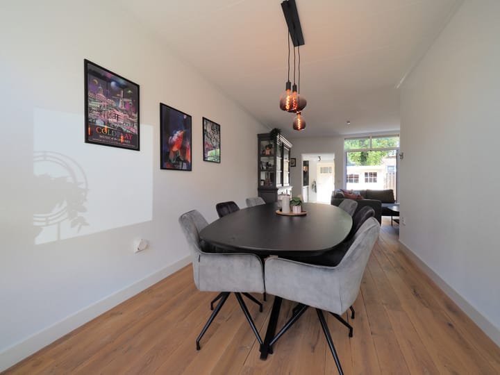 Foto 9 van Prins Hendrikstraat 49