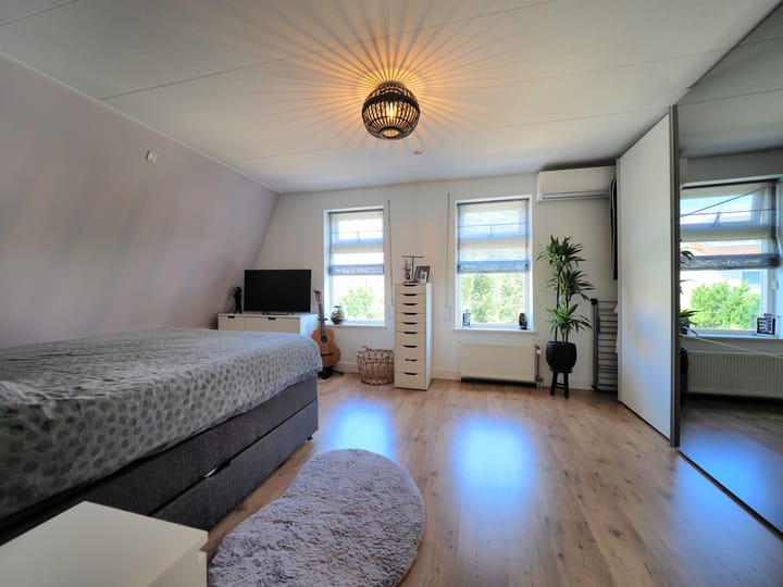 Foto 27 van Prins Hendrikstraat 49