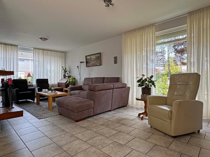 Foto 20 van Linthorst Homanlaan 13