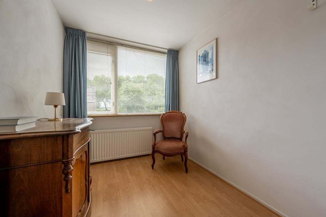 Photo 17 of Heyne van Althenastraat 28