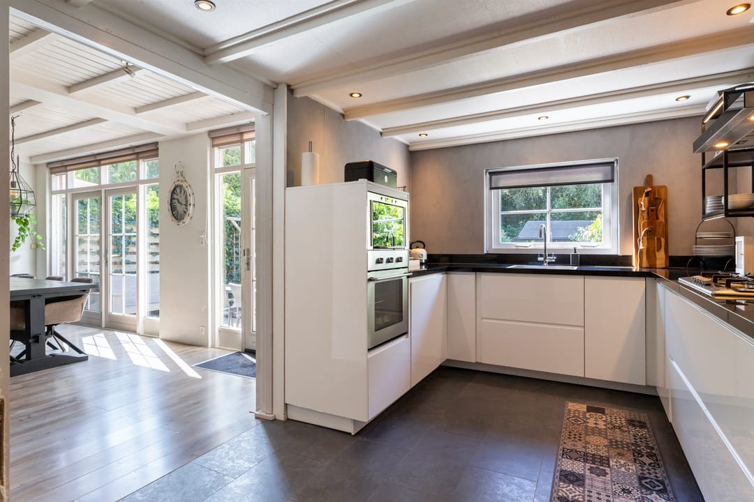 Foto 2 van v Mecklenburg Schwerinlaan 27