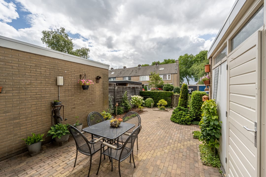 Photo 32 of Heyne van Althenastraat 28