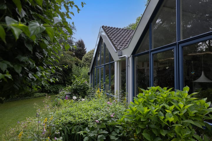 Foto 52 van Linnaeuslaan 1