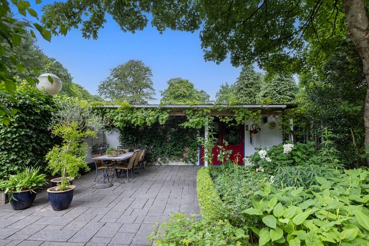 Foto 54 van Linnaeuslaan 1