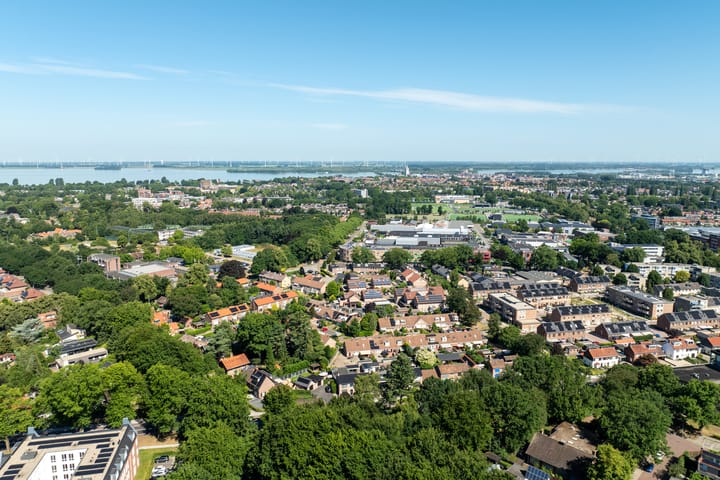 Foto 69 van Linnaeuslaan 1