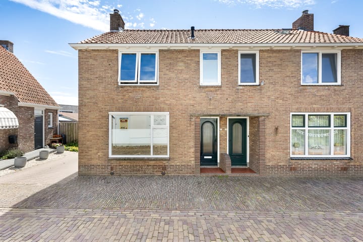 Foto 8 van Schoolstraat 1