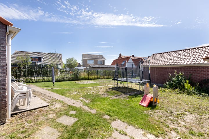 Foto 12 van Schoolstraat 1