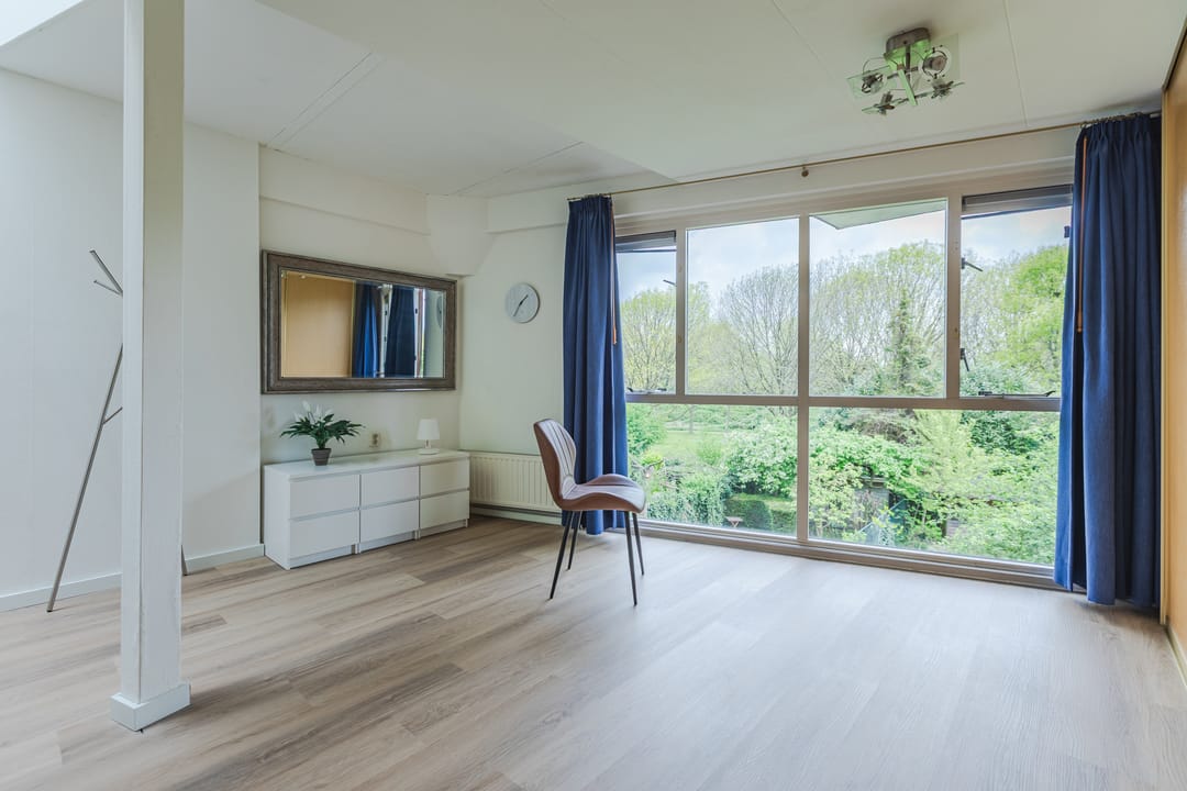 Foto 23 van Sering 52