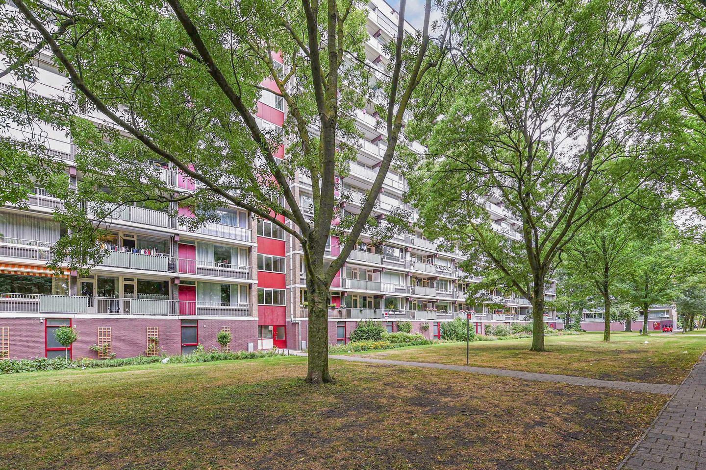 Foto 1 van Nieuwendamlaan 132