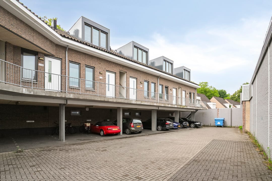 Foto 1 van Rijnstraat 2-26