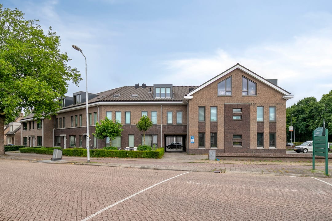 Foto 8 van Rijnstraat 2-26