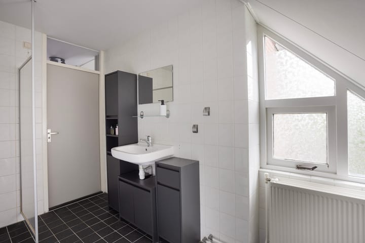 Photo 23 of Klagerstuin 10