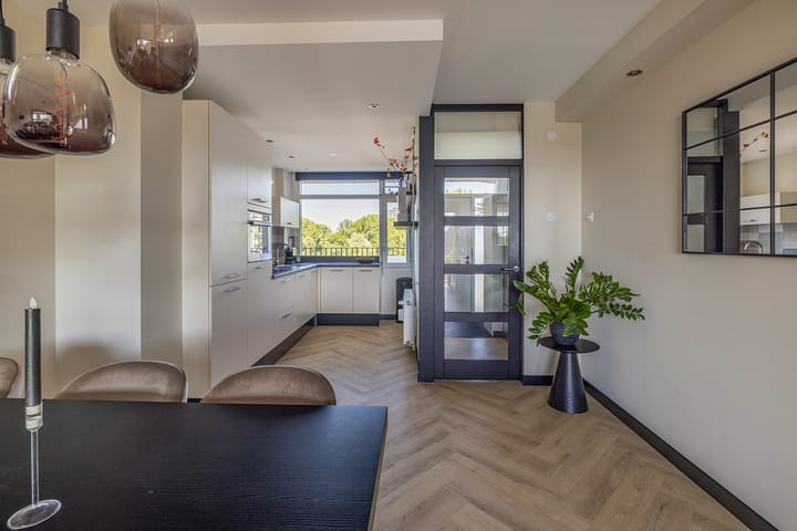 Foto 13 van Einsteinplaats 983